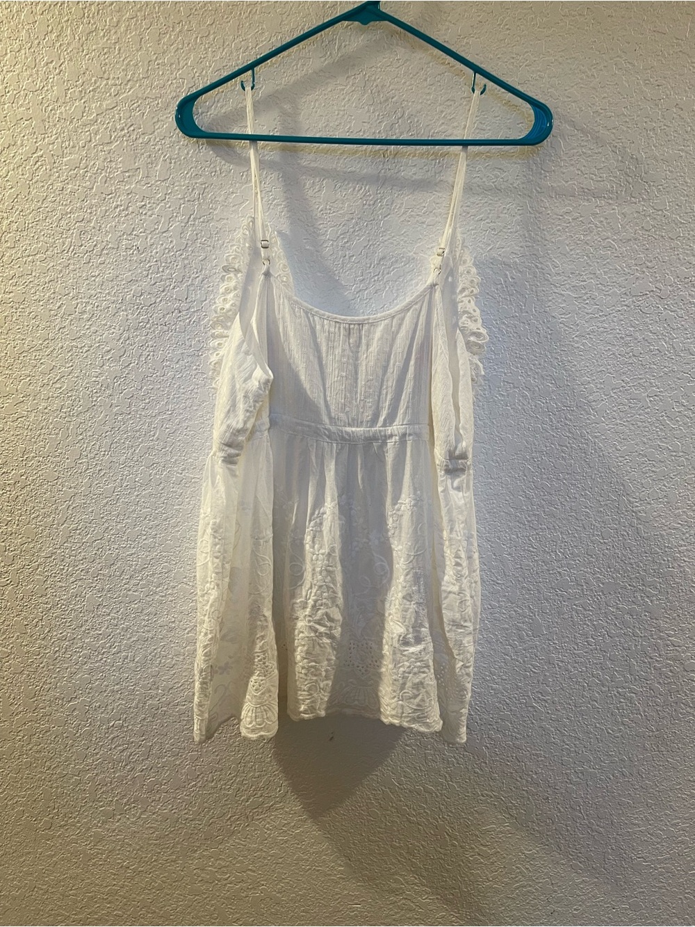 POL White Eyelet V-Neck Tank with Yellow Floral Embroidery - Picture 5 of 6